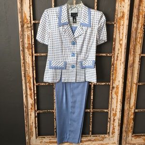 Virgo 2 Piece Short Sleeve Jacket & Pant Suit